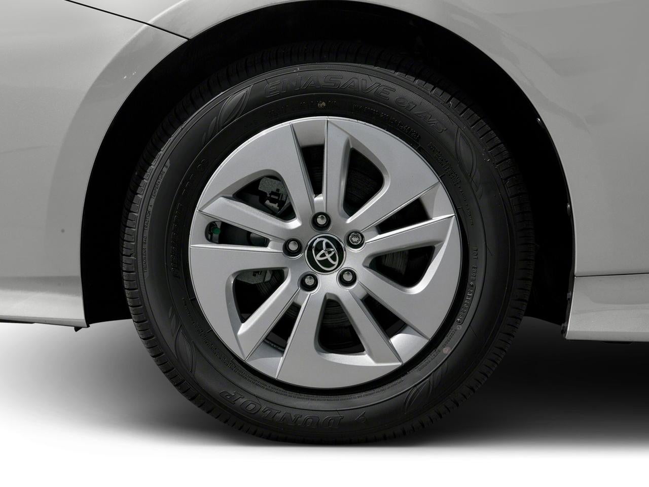 2016 Toyota Prius 5dr HB Two (Natl)