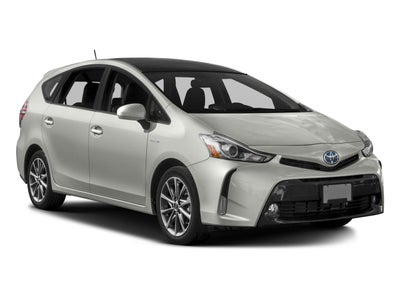 2017 Toyota Prius v Five (Natl)