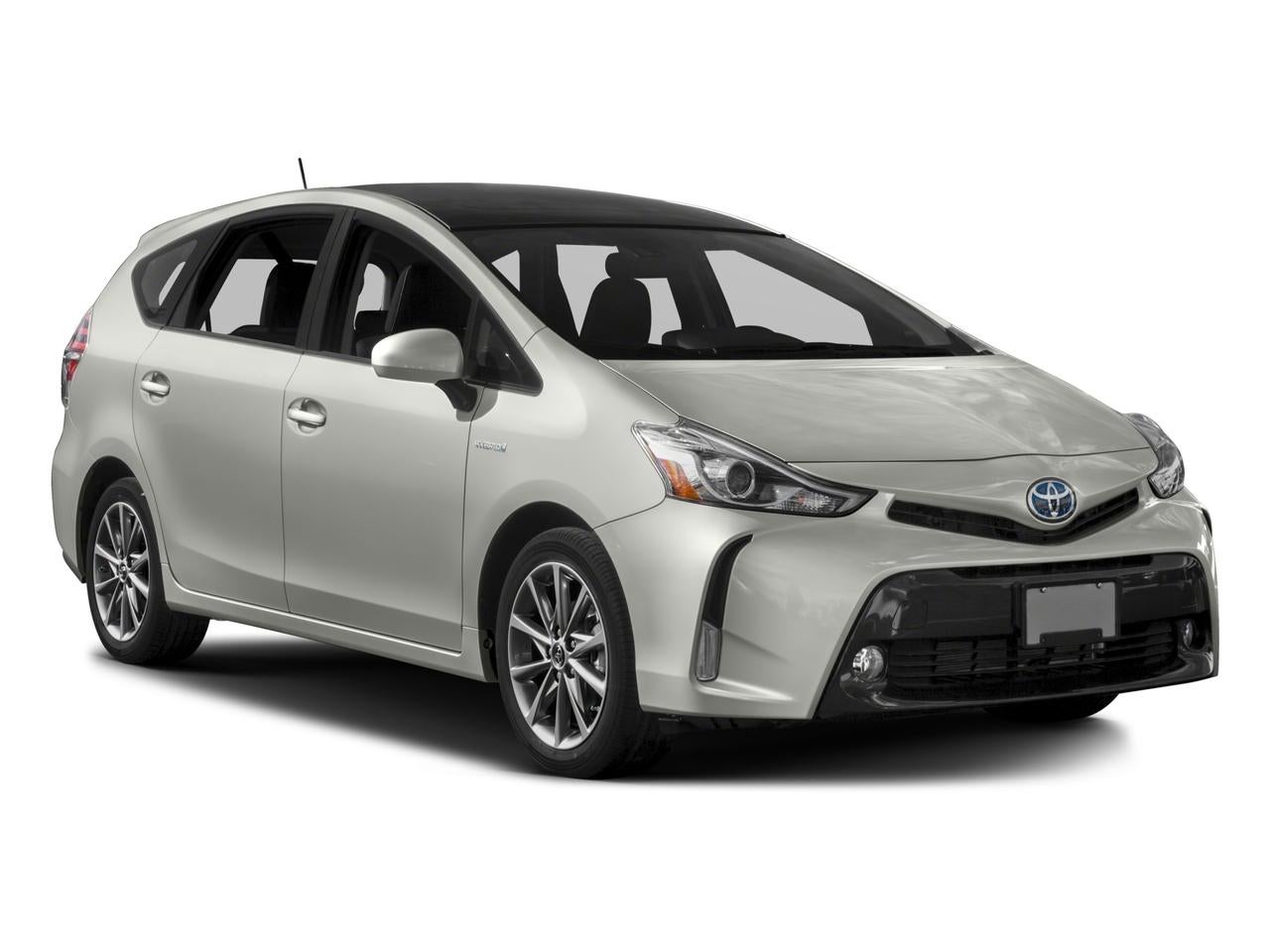 2017 Toyota Prius v Five (Natl)