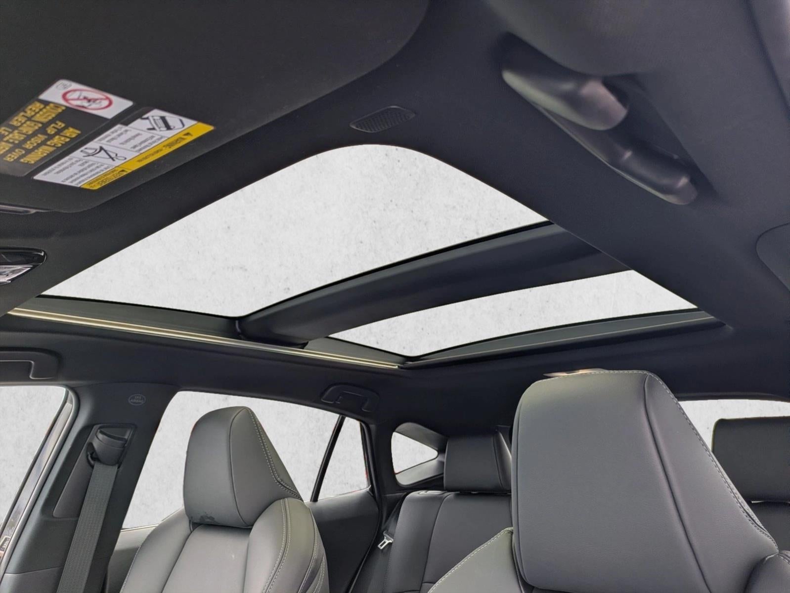 2024 Toyota Venza Nightshade AWD (Natl)