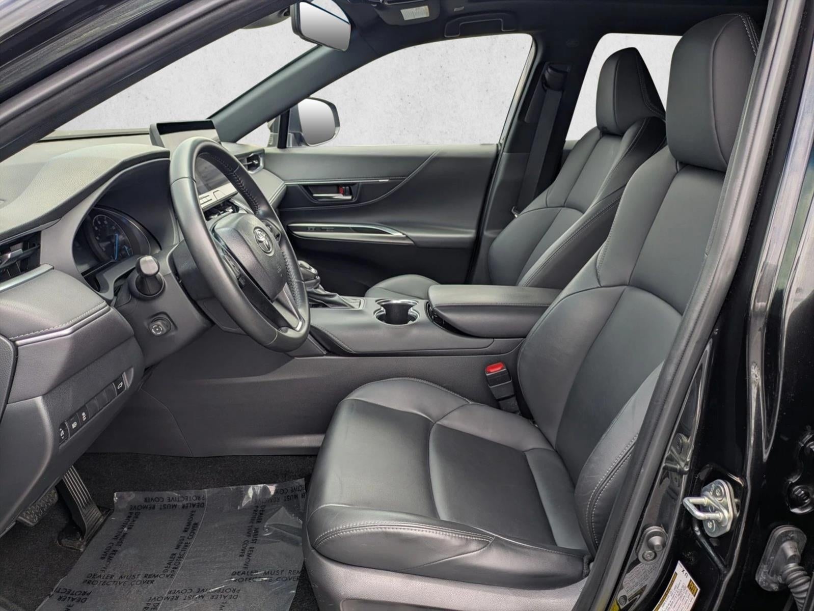 2024 Toyota Venza Nightshade AWD (Natl)