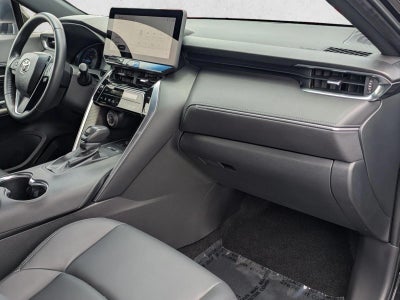 2024 Toyota Venza Nightshade AWD (Natl)