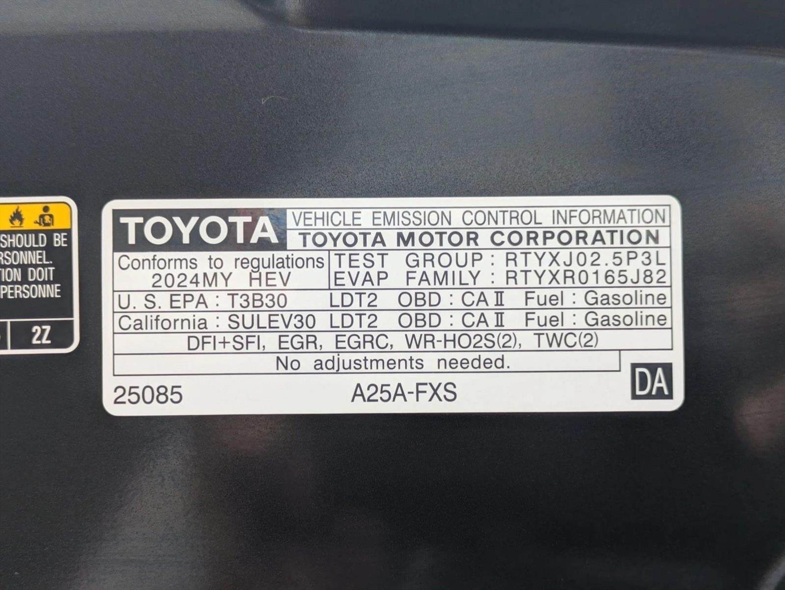 2024 Toyota Venza Nightshade AWD (Natl)