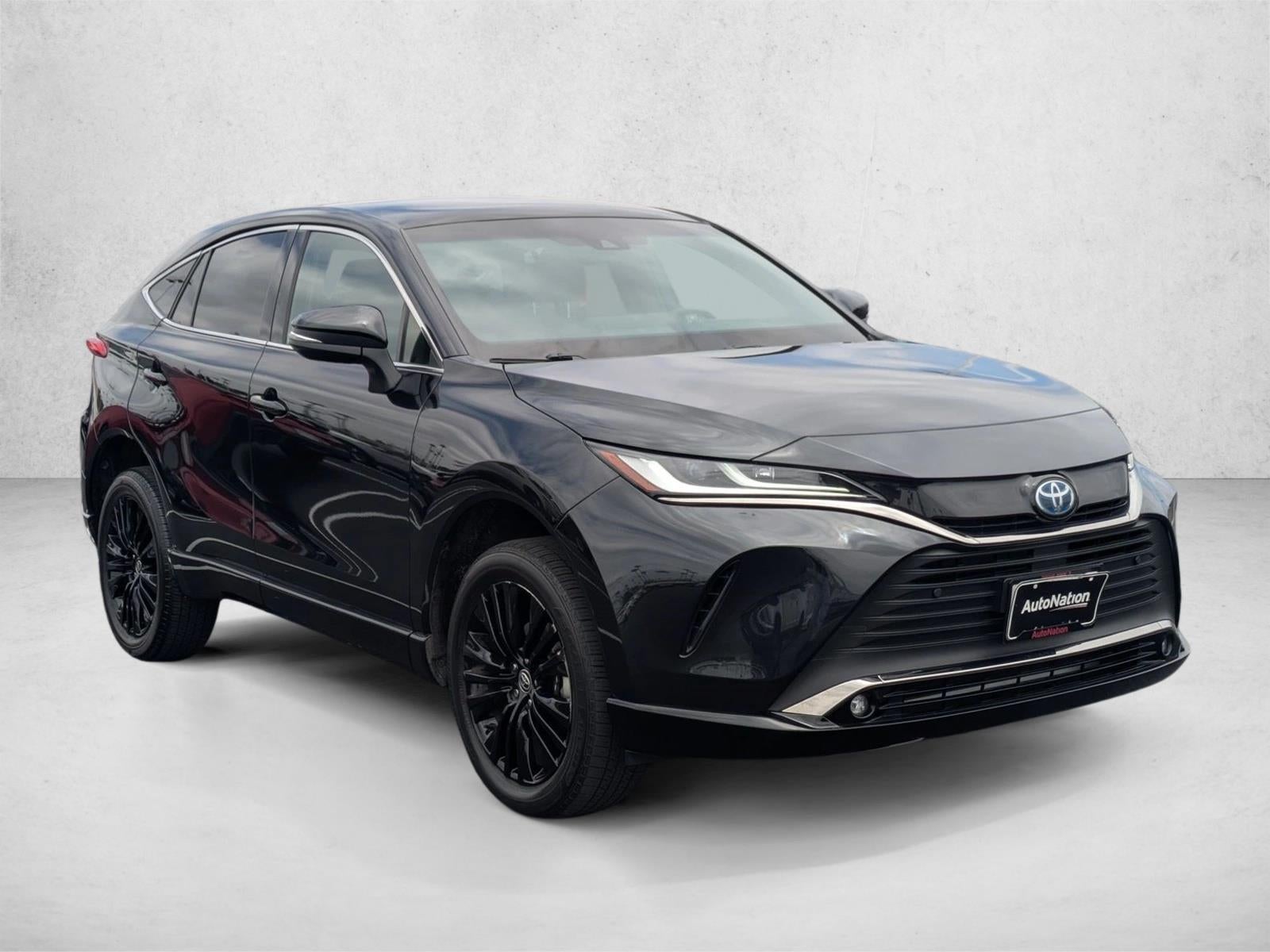 2024 Toyota Venza Nightshade AWD (Natl)