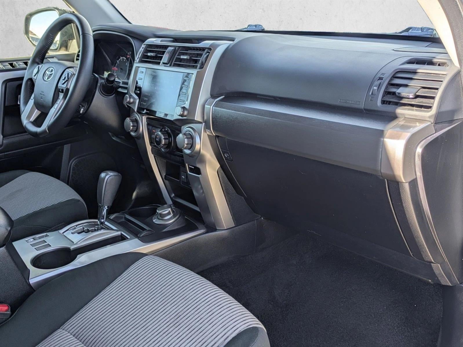 2024 Toyota 4Runner SR5 4WD (GS)