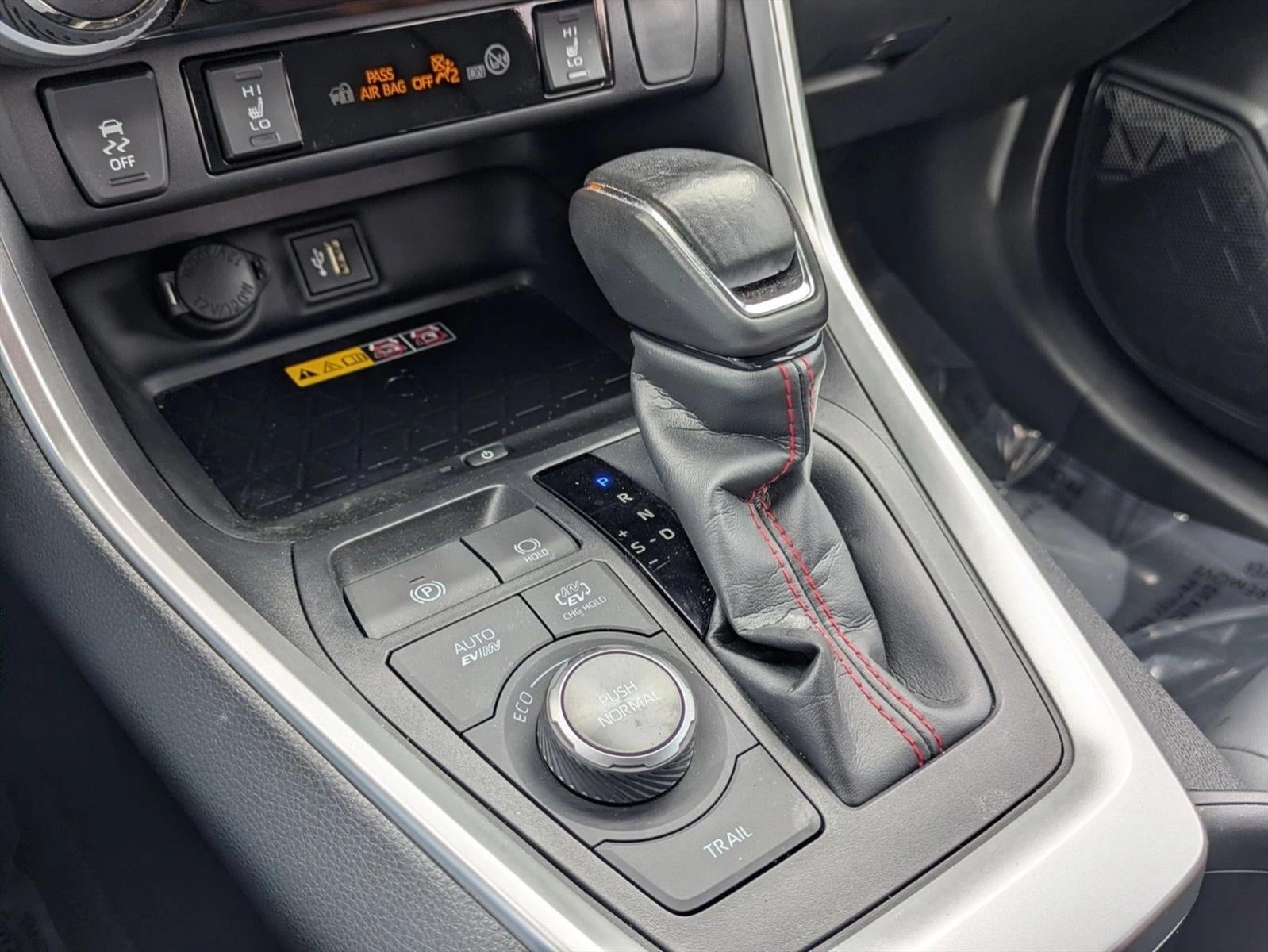 2024 Toyota RAV4 Prime XSE (Natl)