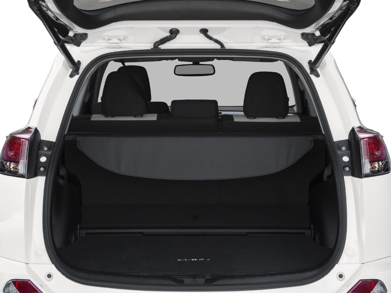 2018 Toyota RAV4 Hybrid XLE AWD (Natl)