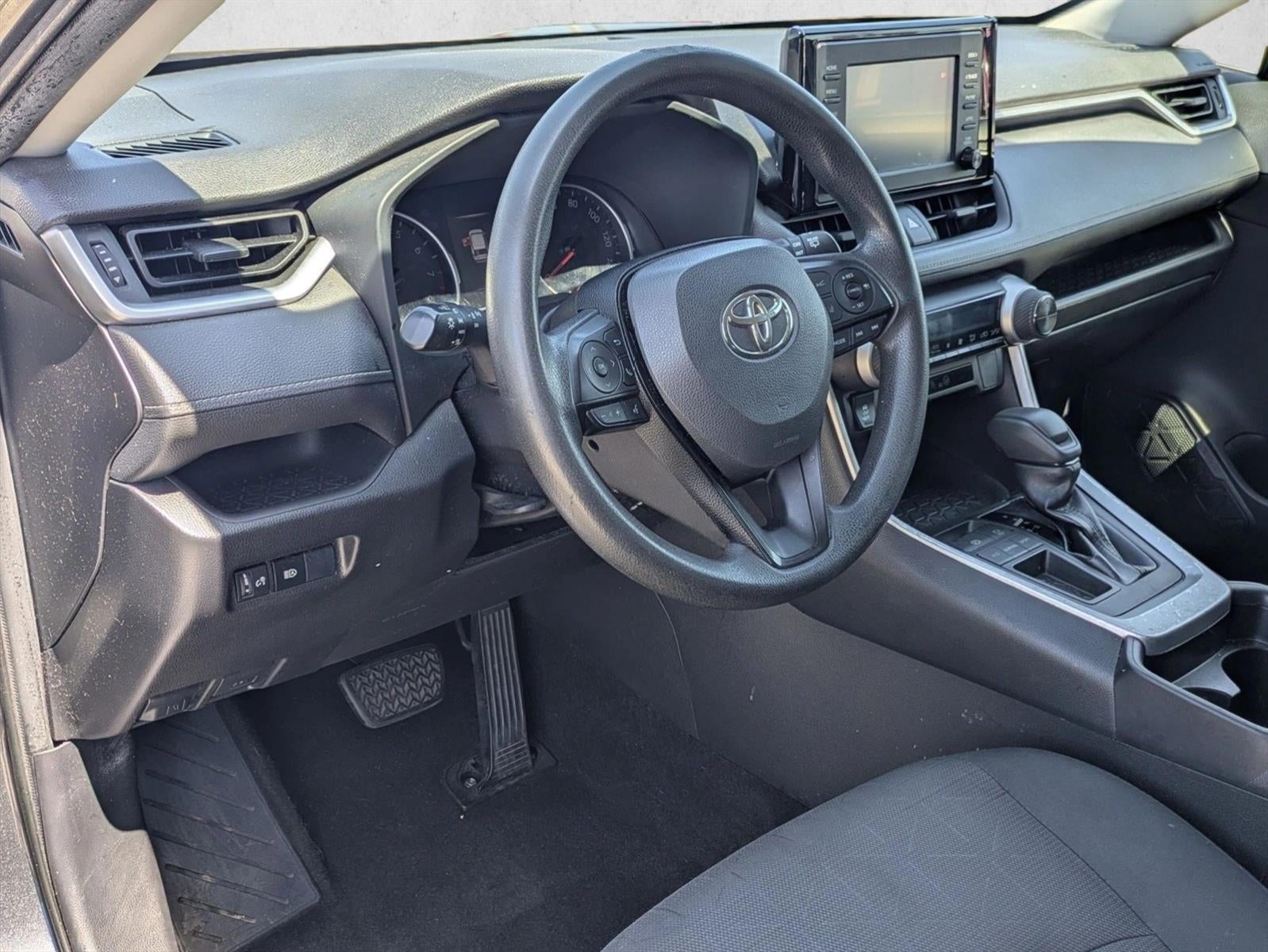 2019 Toyota RAV4 XLE FWD (GS)