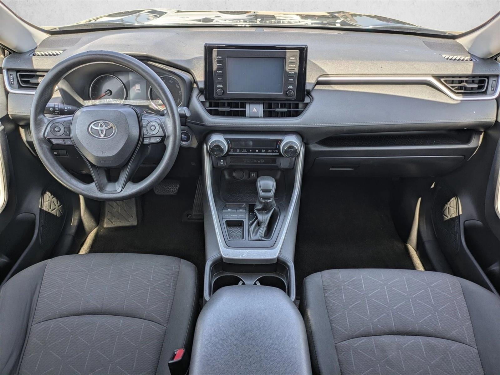2019 Toyota RAV4 XLE FWD (GS)