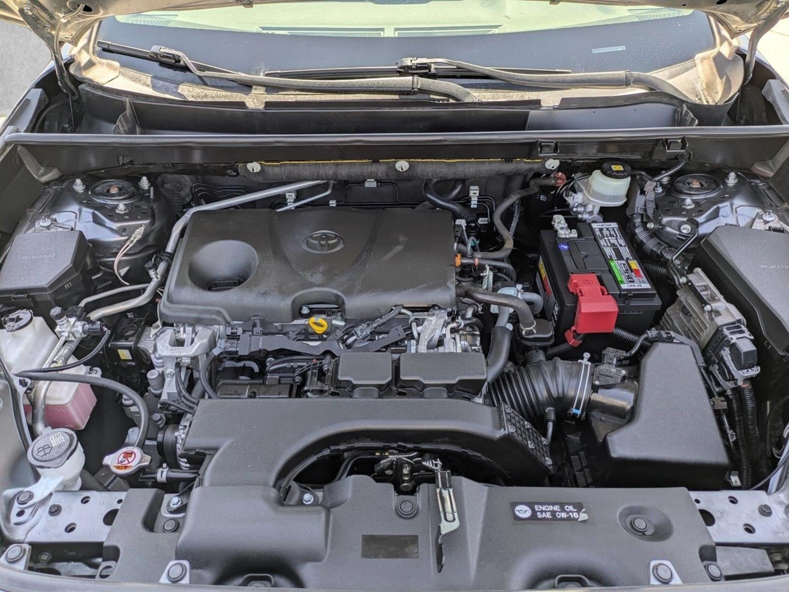 2019 Toyota RAV4 XLE FWD (GS)