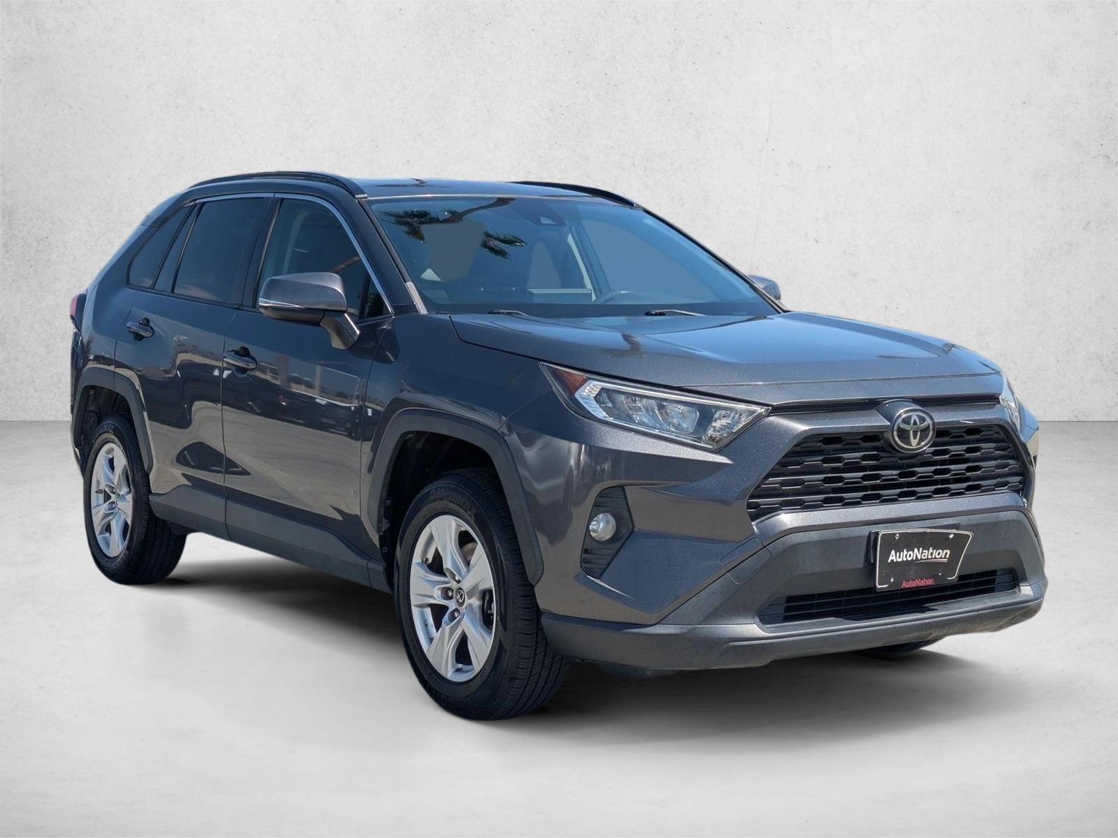 2019 Toyota RAV4 XLE FWD (GS)