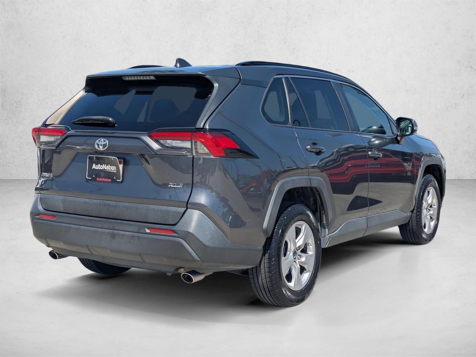 2019 Toyota RAV4 XLE FWD (GS)