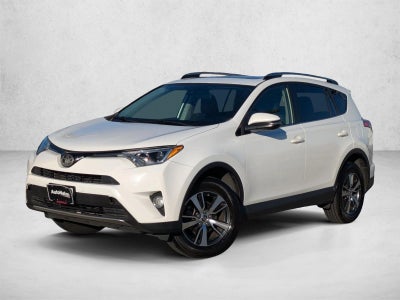 2017 Toyota RAV4 XLE FWD (GS)