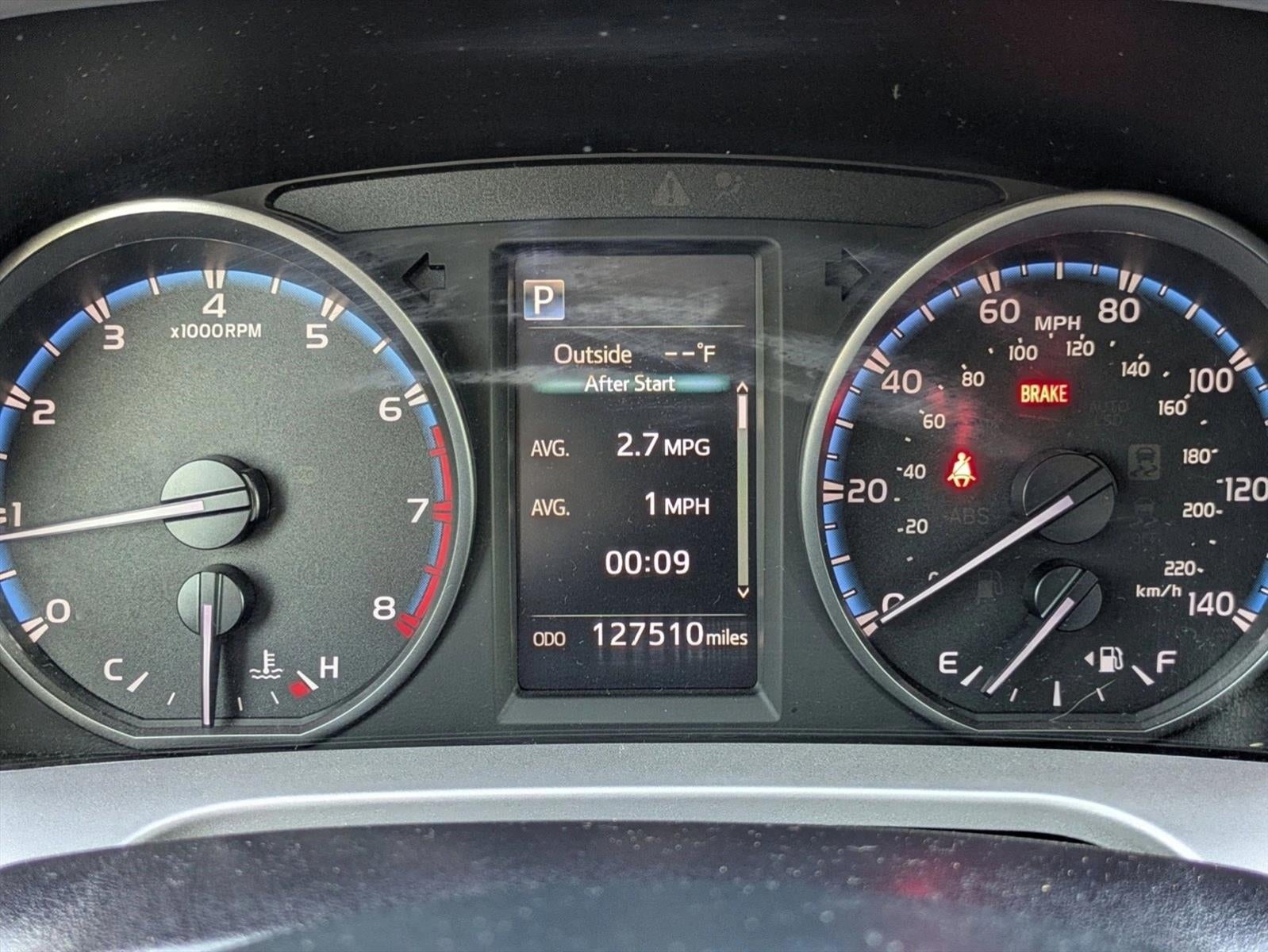 2017 Toyota RAV4 XLE FWD (GS)