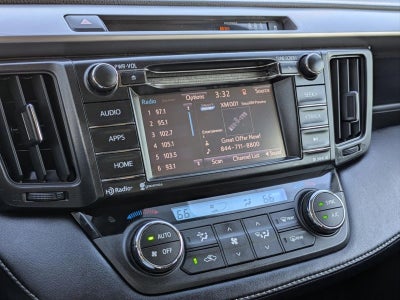 2017 Toyota RAV4 XLE FWD (GS)