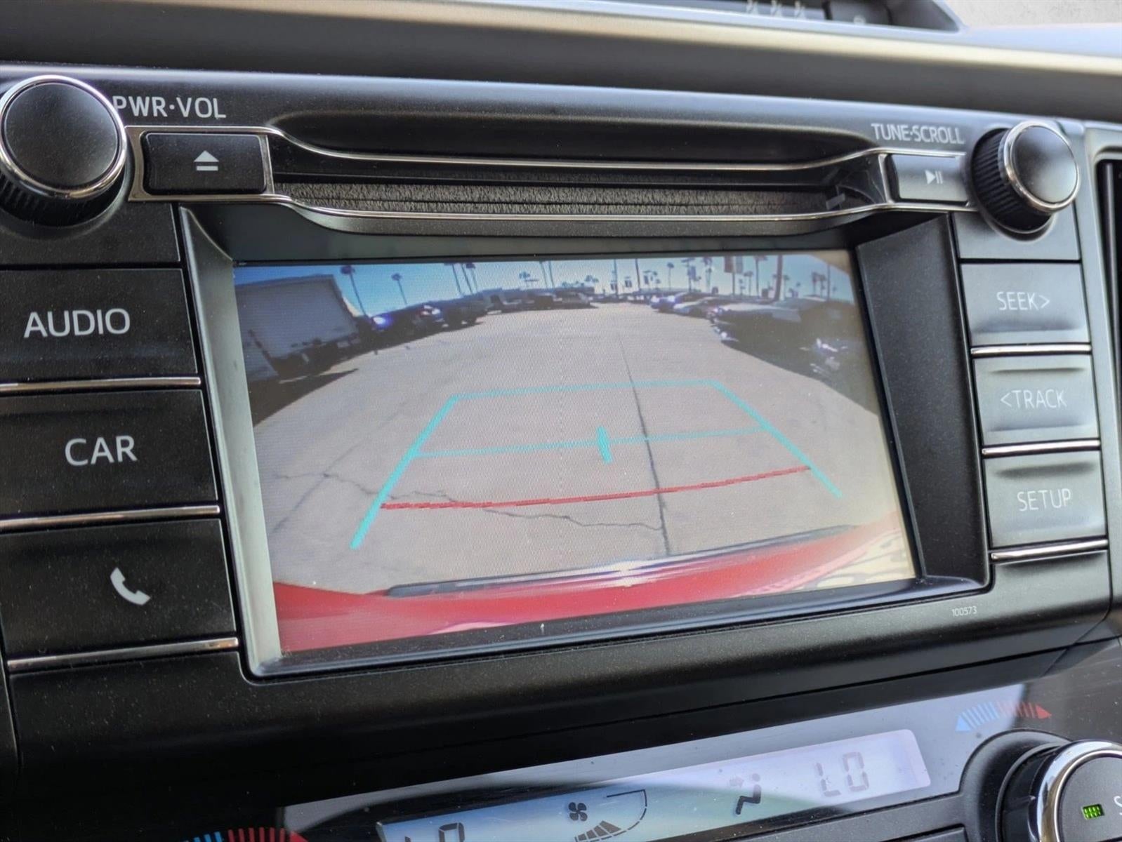 2017 Toyota RAV4 XLE FWD (GS)