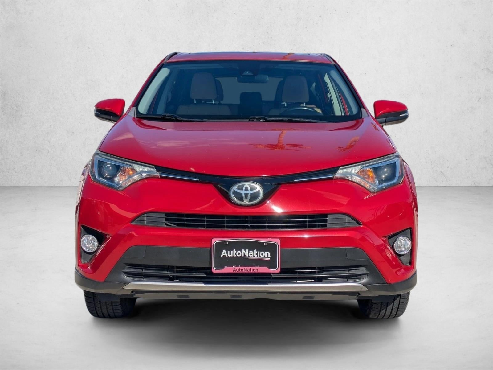 2017 Toyota RAV4 XLE FWD (GS)