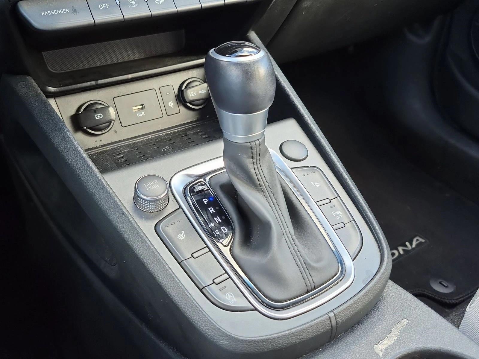 2022 Hyundai KONA Limited DCT FWD
