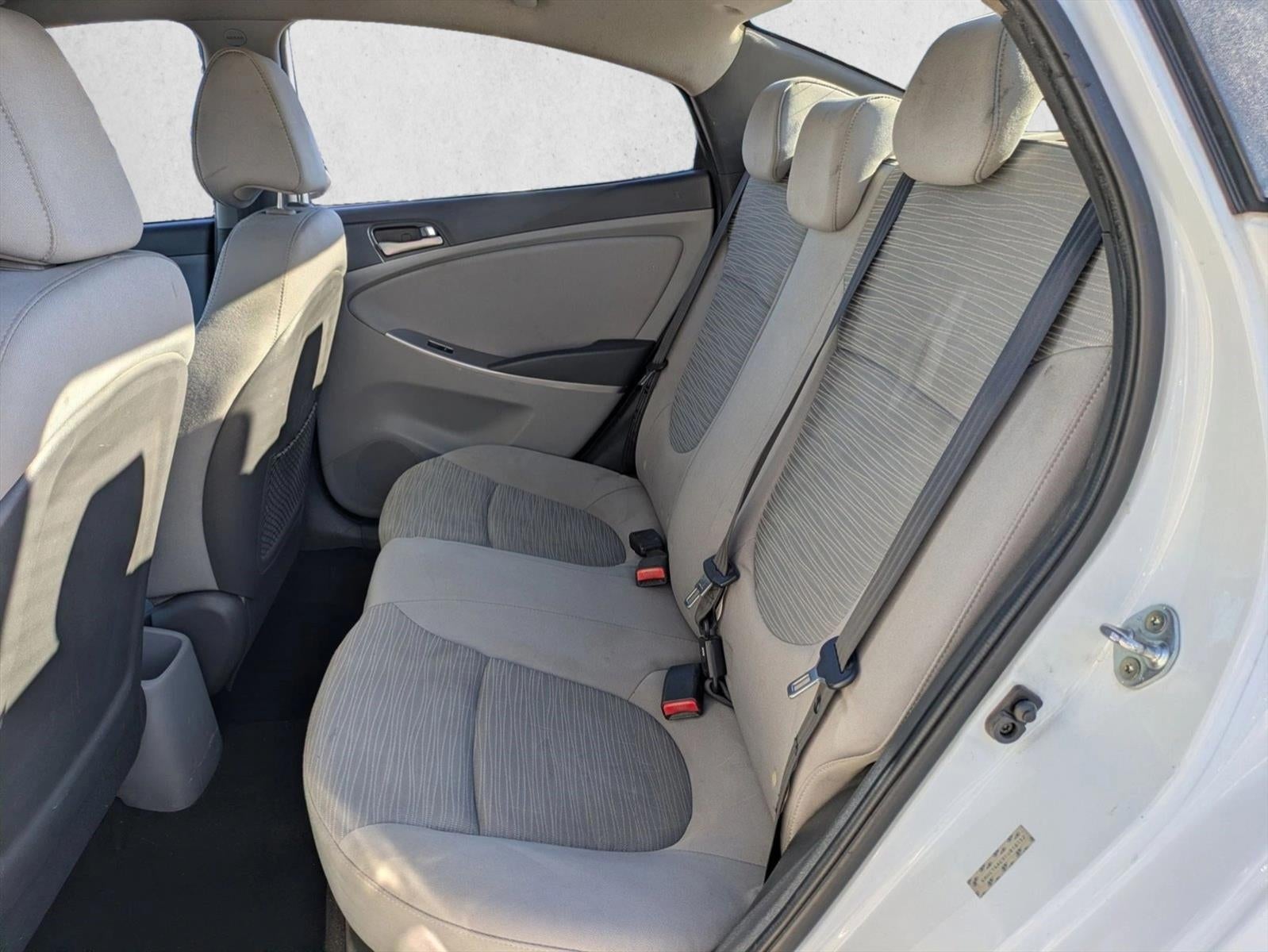 2015 Hyundai ACCENT 4dr Sdn Auto GLS