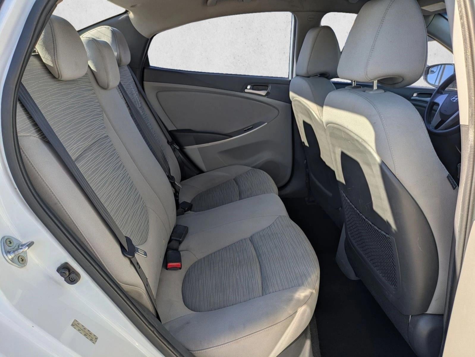 2015 Hyundai ACCENT 4dr Sdn Auto GLS