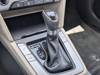 2017 Hyundai ELANTRA Value Edition 2.0L Auto (Ulsan)