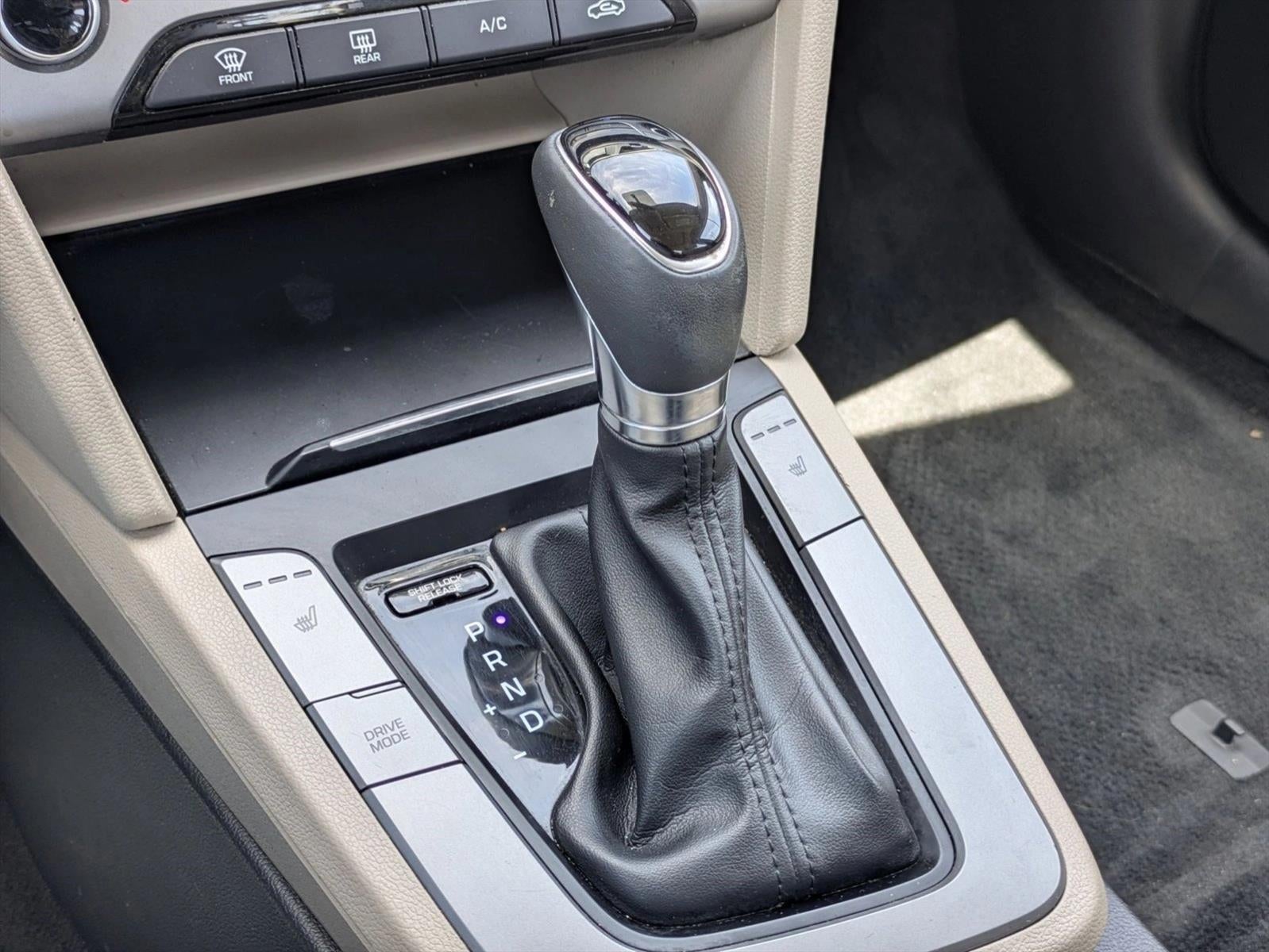 2017 Hyundai ELANTRA Value Edition 2.0L Auto (Ulsan)