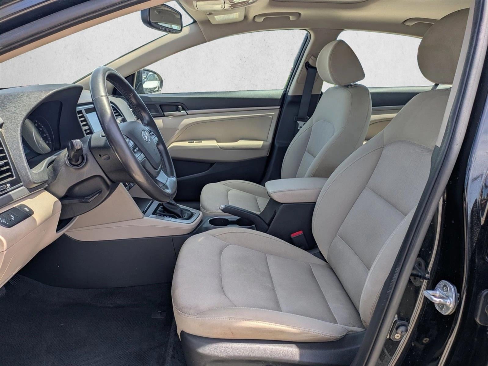 2017 Hyundai ELANTRA Value Edition 2.0L Auto (Ulsan)
