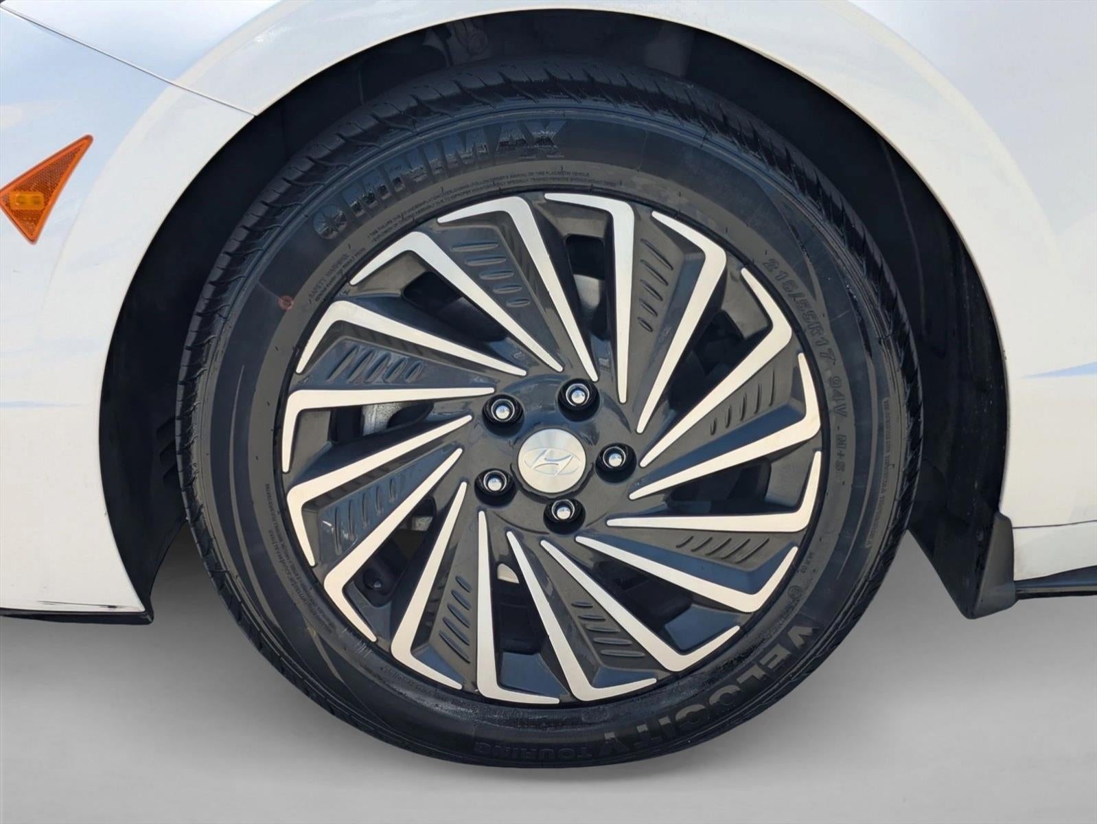 2020 Hyundai SONATA Hybrid SEL 2.0L