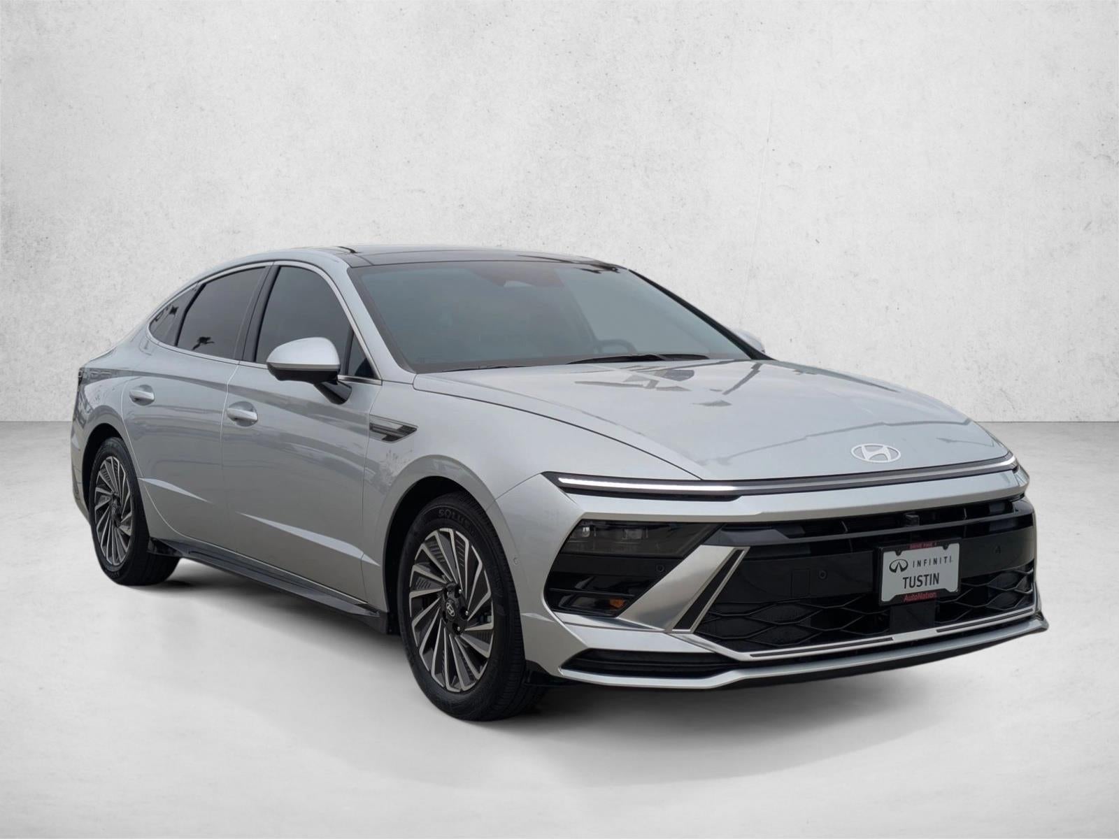 2026 Hyundai SONATA Hybrid Limited FWD