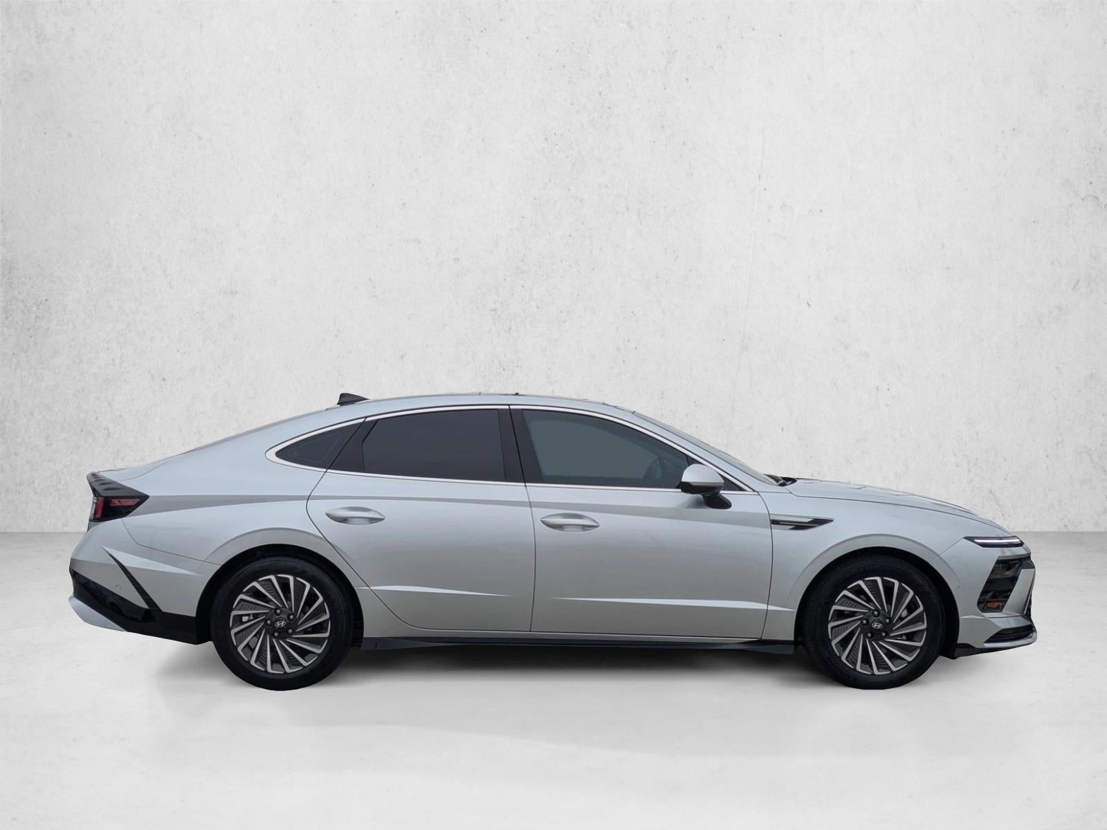 2026 Hyundai SONATA Hybrid Limited FWD