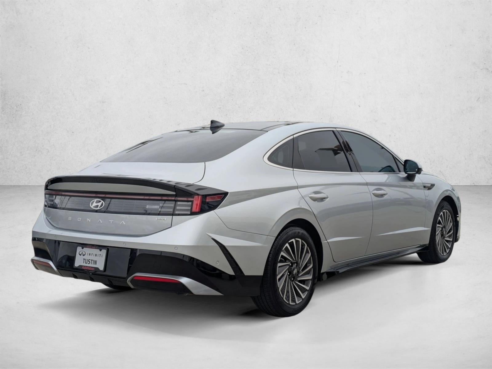 2026 Hyundai SONATA Hybrid Limited FWD