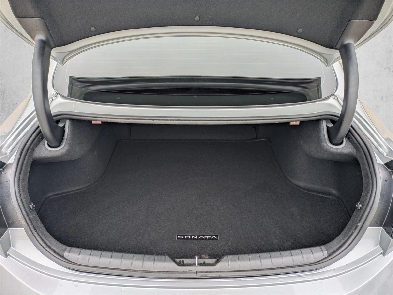 2026 Hyundai SONATA Hybrid Limited FWD