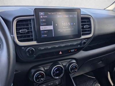 2023 Hyundai VENUE SEL IVT