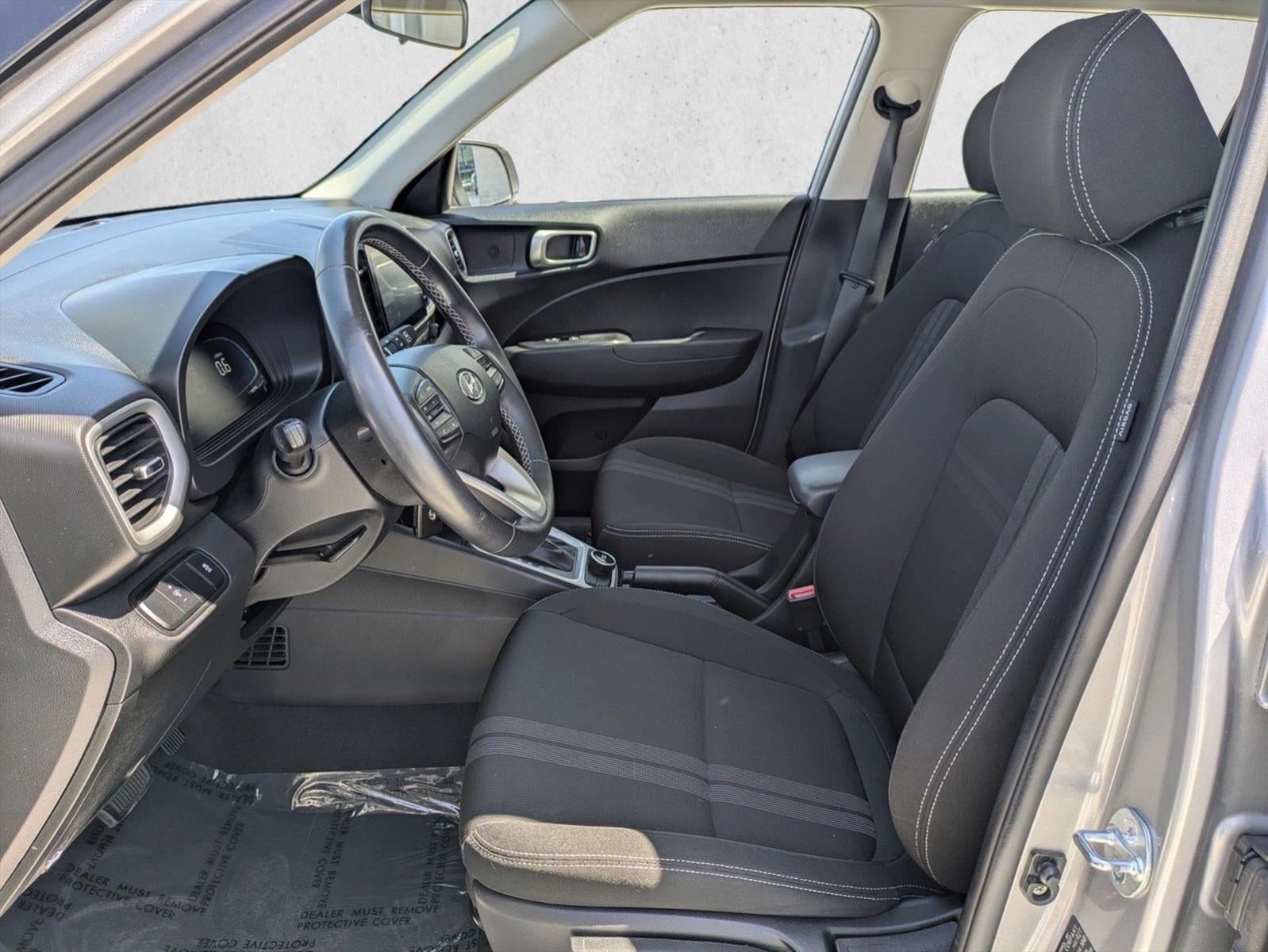 2023 Hyundai VENUE SEL IVT