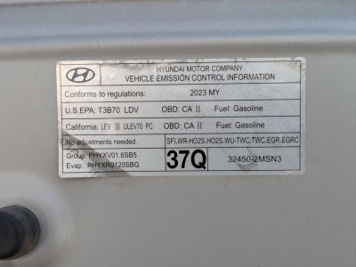 2023 Hyundai VENUE SEL IVT