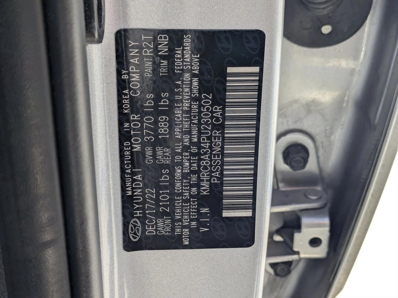 2023 Hyundai VENUE SEL IVT
