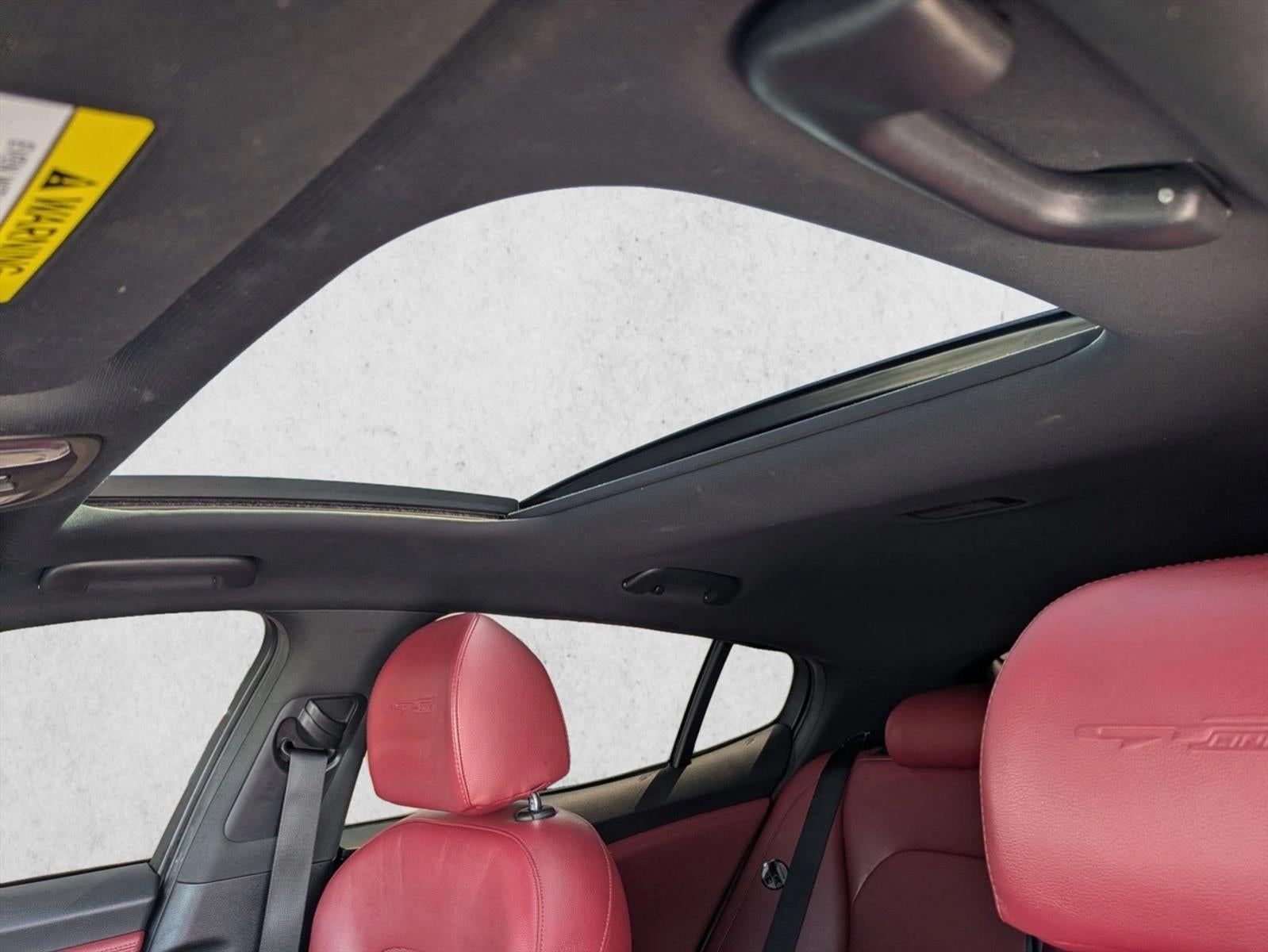 2022 Kia Stinger GT-Line RWD