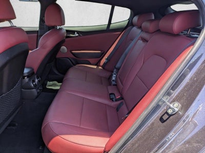 2022 Kia Stinger GT-Line RWD