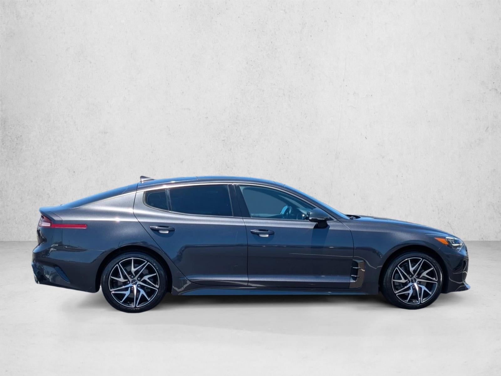 2022 Kia Stinger GT-Line RWD