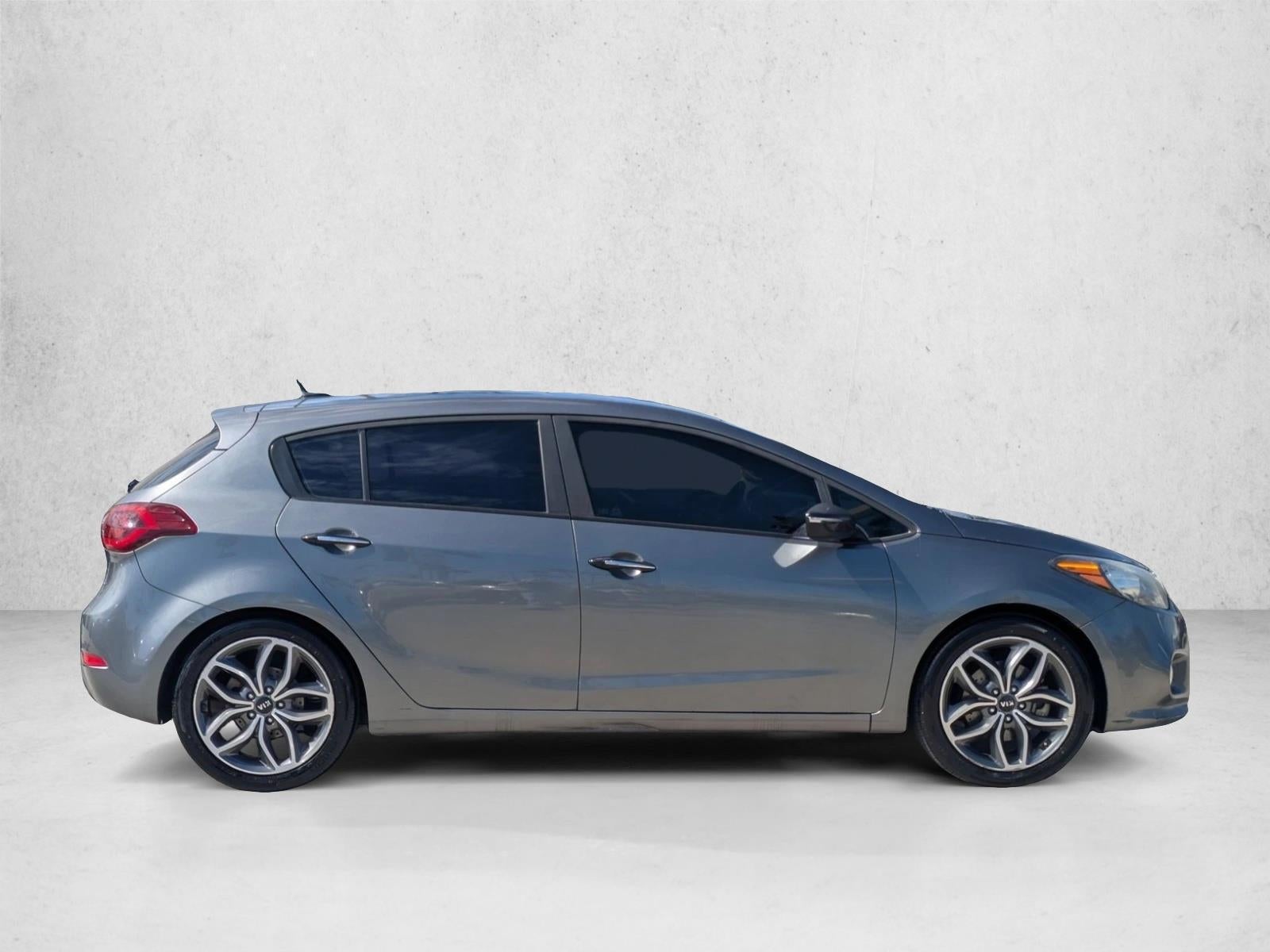 2016 Kia Forte5 5dr HB Man SX