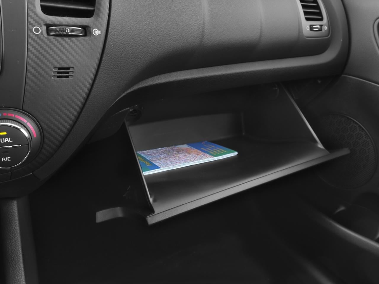 2016 Kia Forte5 5dr HB Man SX