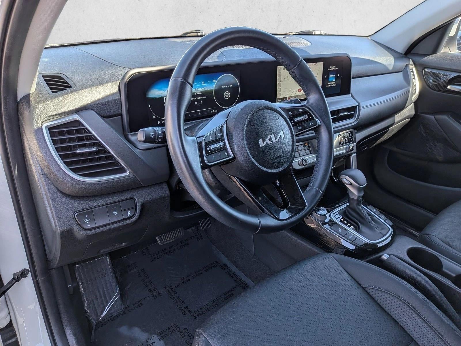 2024 Kia Seltos EX IVT FWD