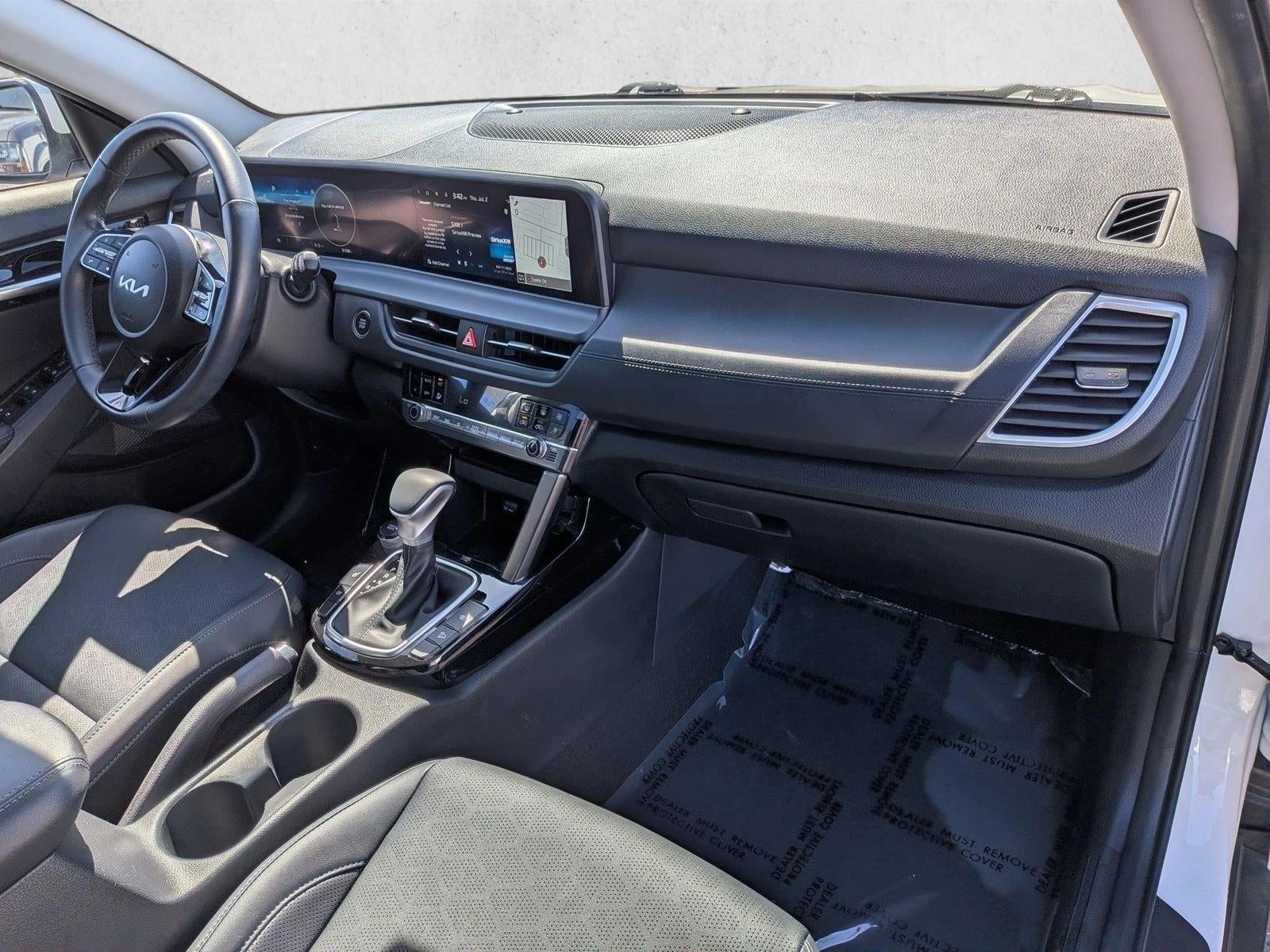 2024 Kia Seltos EX IVT FWD