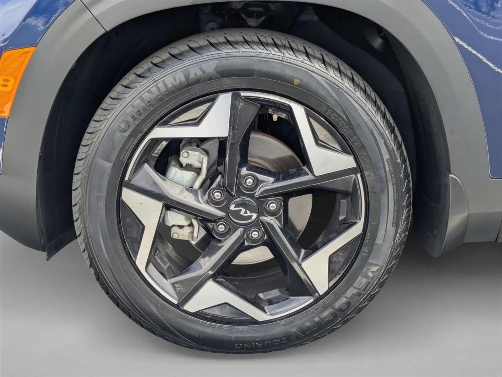 2024 Kia Seltos EX IVT FWD