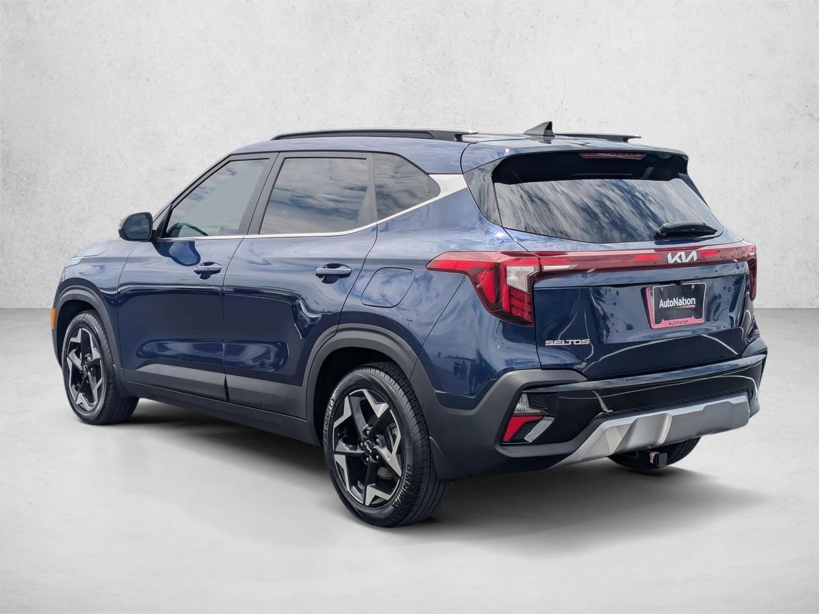 2024 Kia Seltos EX IVT FWD