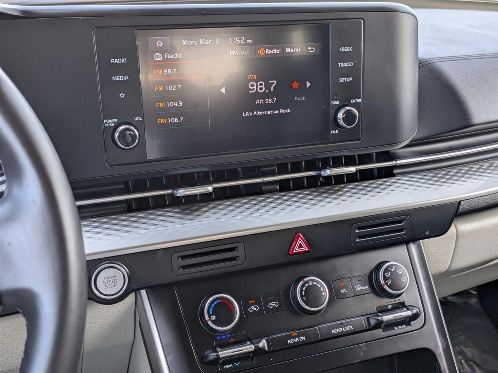 2024 Kia Carnival LX FWD w/Seat Pkg