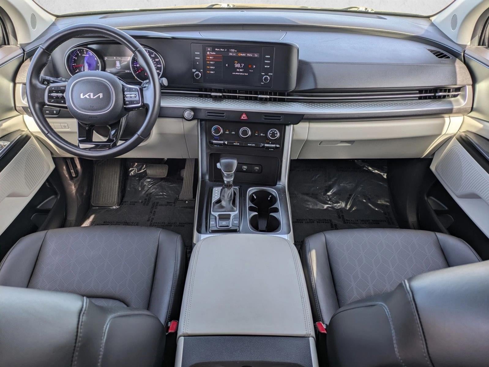 2024 Kia Carnival LX FWD w/Seat Pkg