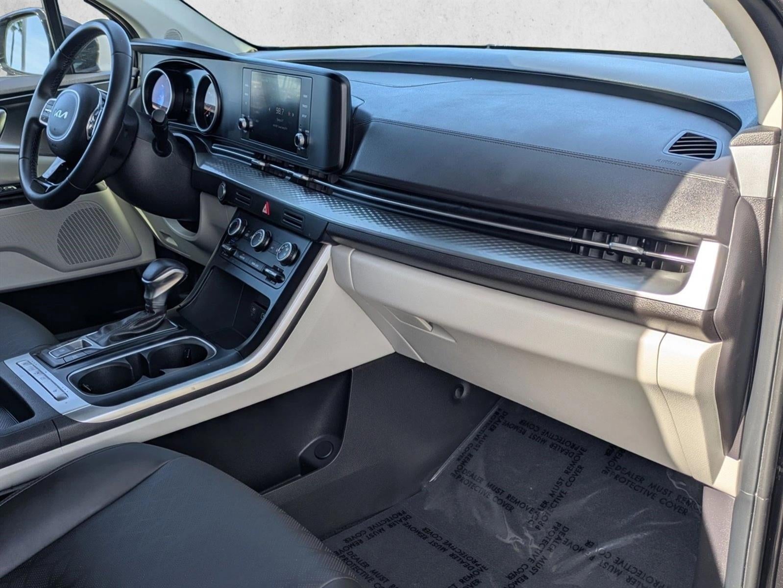 2024 Kia Carnival LX FWD w/Seat Pkg