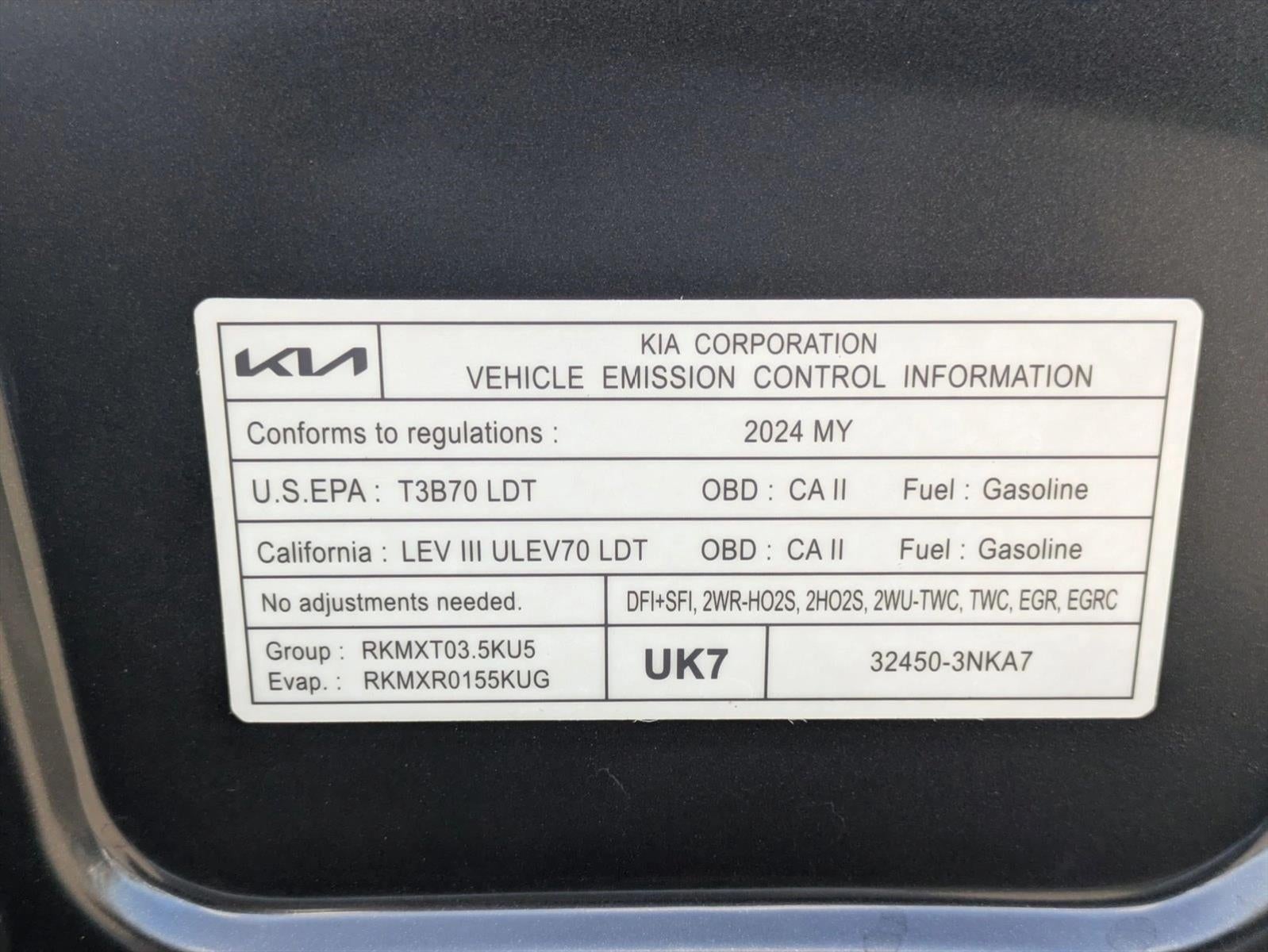 2024 Kia Carnival LX FWD w/Seat Pkg