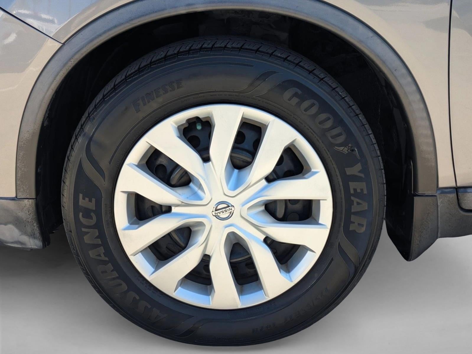 2018 Nissan Rogue FWD S